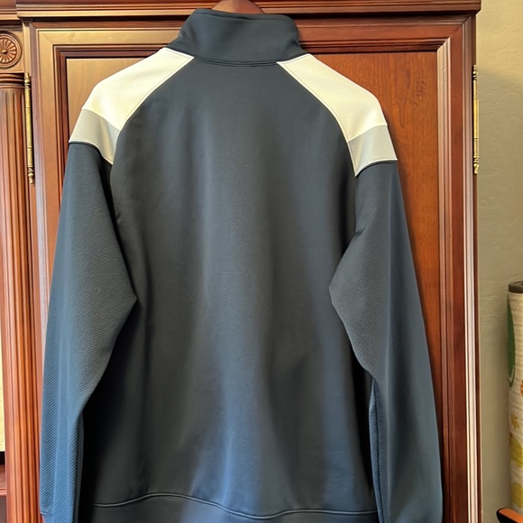 Like New Nike Blue, White & Gray Classic Sportswear Fleece Zip Up Jacket! - Picture 6 of 8